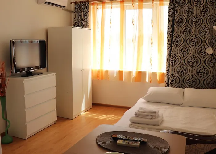 Apartment Garsoniera Iris