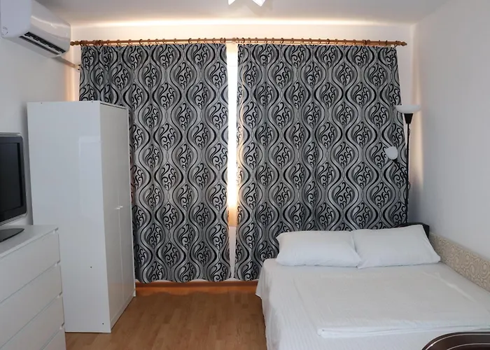 Garsoniera Iris * Saturn